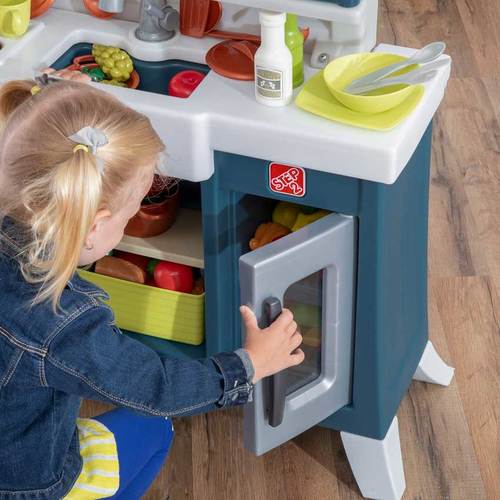 Детская кухня STEP2 Модерн (фото, Холодильник с двумя полками)